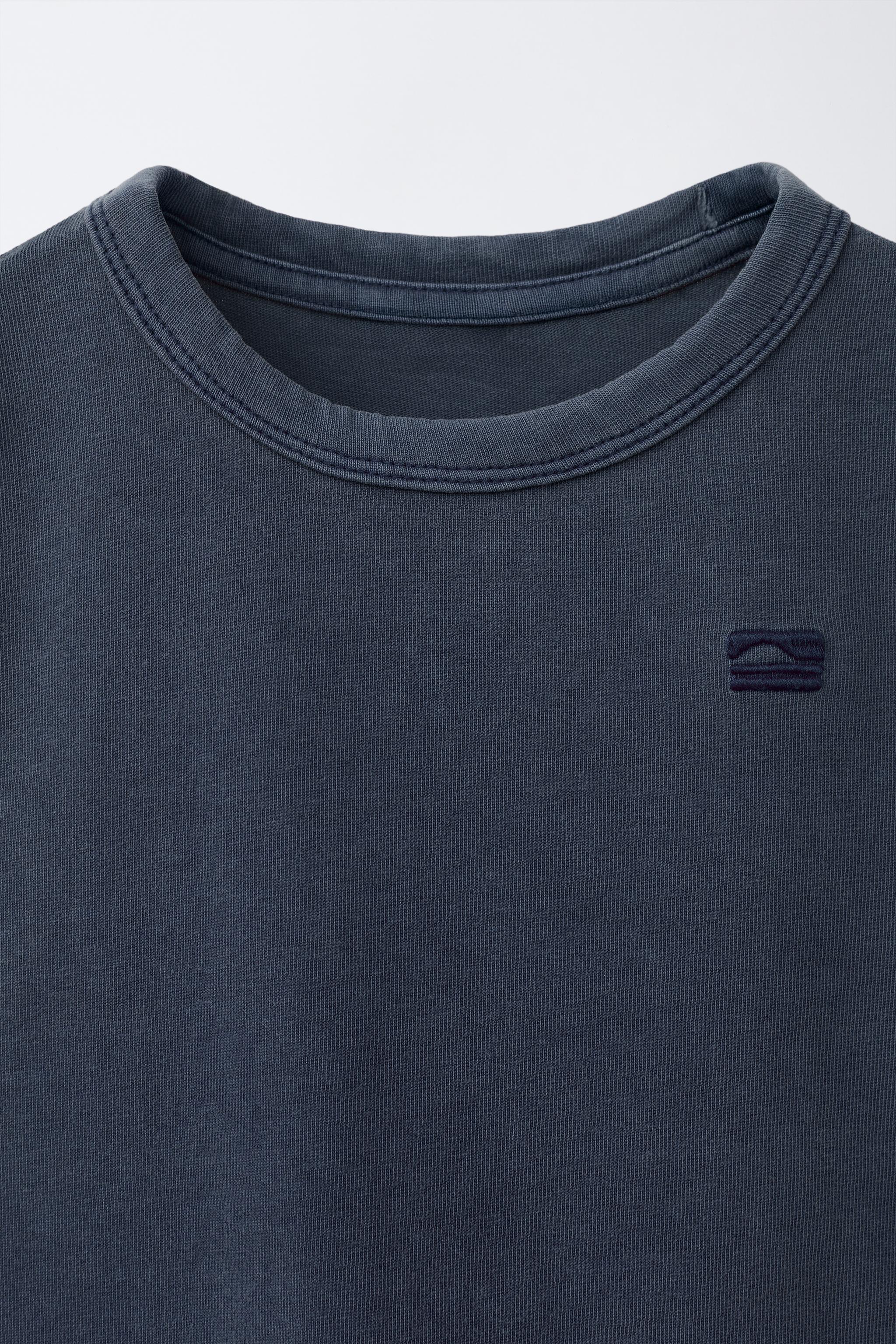 EMBROIDERED GARMENT DYE T-SHIRT
